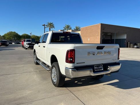Certified 2025 RAM 2500 Big Horn AWD/4WD image 9