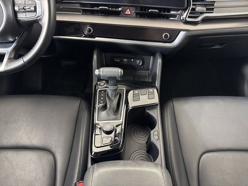 Used 2023 Kia Sportage EX image 22