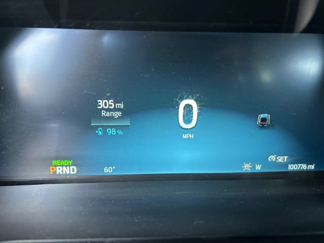 Used 2022 Ford F150 Lightning XLT AWD/4WD image 22