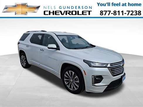 Used 2023 Chevrolet Traverse Premier image 1