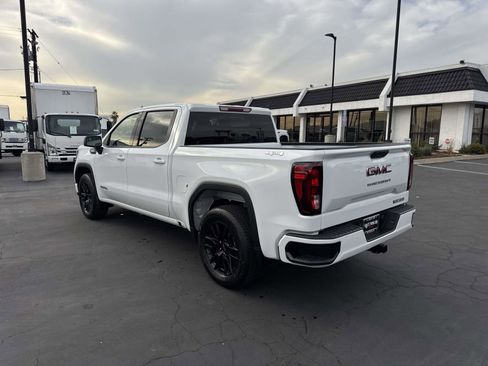 New 2026 GMC Sierra 1500 Elevation image 7