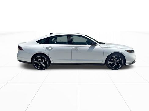 Certified 2026 Honda Accord SE image 10