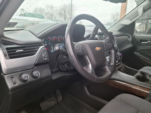 Used 2020 Chevrolet Tahoe LS w/ Enhanced Driver Alert Package image 9