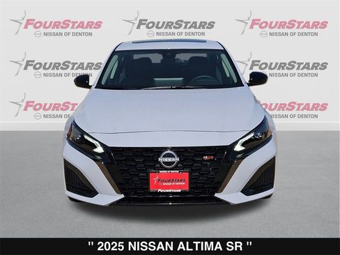New 2025 Nissan Altima 2.5 SR image 10