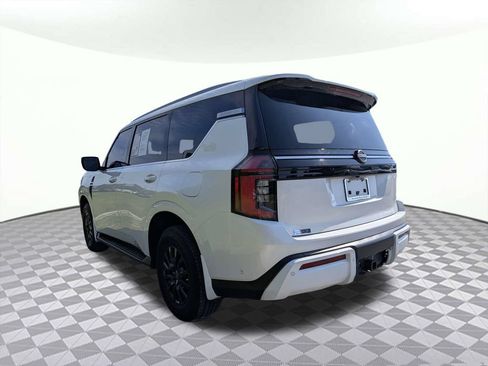 Used 2025 Nissan Armada SV RWD image 5