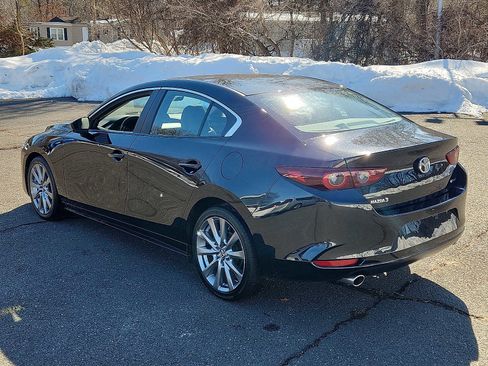 Used 2024 MAZDA MAZDA3 s image 4