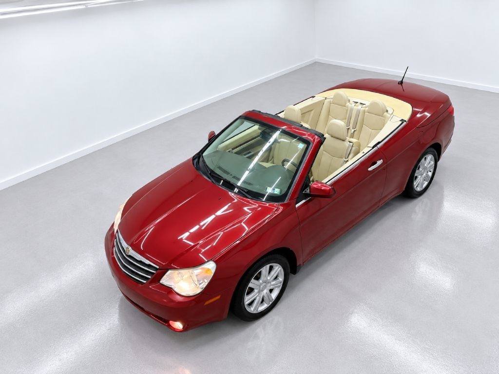 Used 2010 Chrysler Sebring Limited FWD image 9