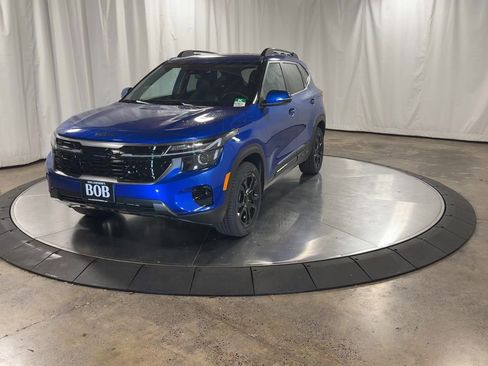 Certified 2025 Kia Seltos X-Line image 5