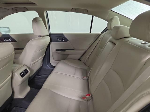 Used 2017 Honda Accord EX-L image 14