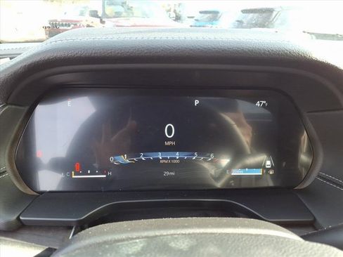 New 2025 Jeep Grand Cherokee L Limited image 14