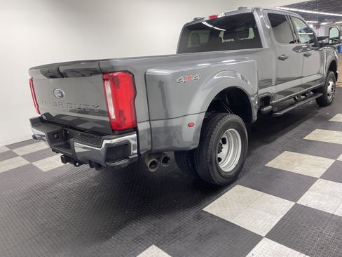 Used 2025 Ford F350 XLT image 5