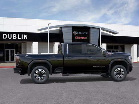 New 2026 GMC Sierra 2500 Denali w/ Denali Reserve Package AWD/4WD image 3