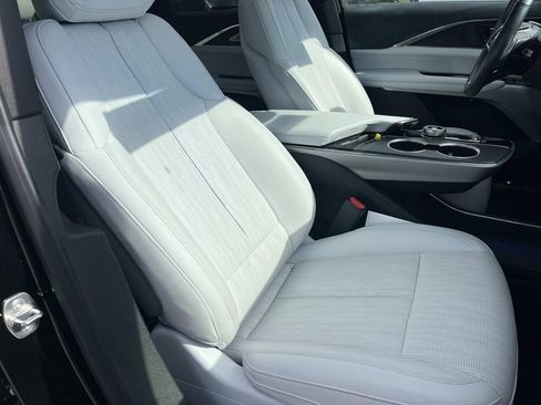Certified 2024 Cadillac Lyriq Sport RWD image 29