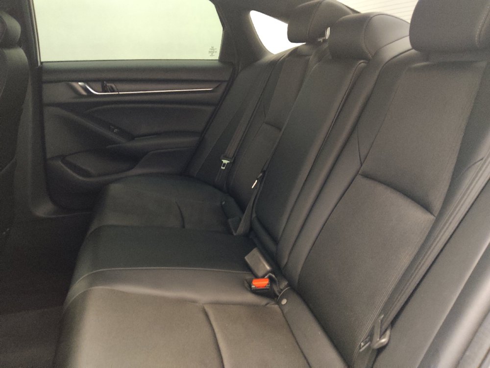 Used 2021 Honda Accord Sport image 18
