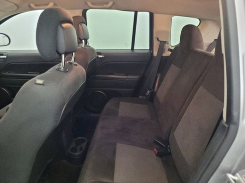 Used 2015 Jeep Compass Sport w/ Power Value Group FWD image 18