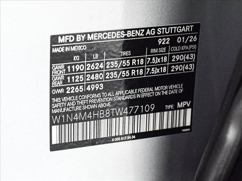 New 2026 Mercedes-Benz GLB 250 4MATIC image 27