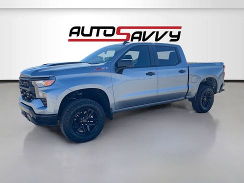 Used 2025 Chevrolet Silverado 1500 Custom Trail Boss AWD/4WD image 3