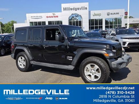 Used 2021 Jeep Wrangler Unlimited Sport AWD/4WD image 1