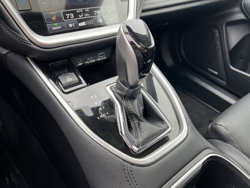 Used 2024 Subaru Outback Limited image 22