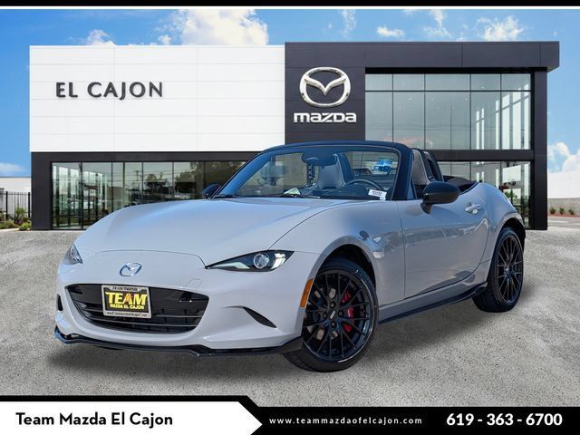 New 2026 MAZDA MX-5 Miata Club w/ Interior Package RWD image 1