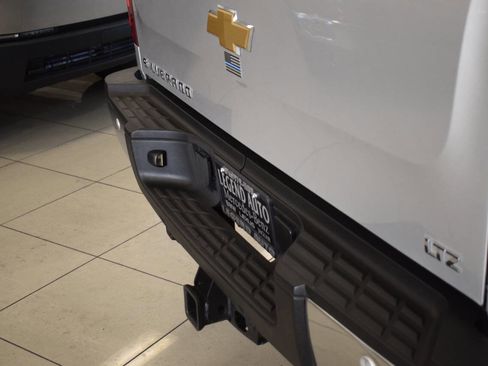 Used 2012 Chevrolet Silverado 3500 LTZ w/ LTZ Plus Package image 11