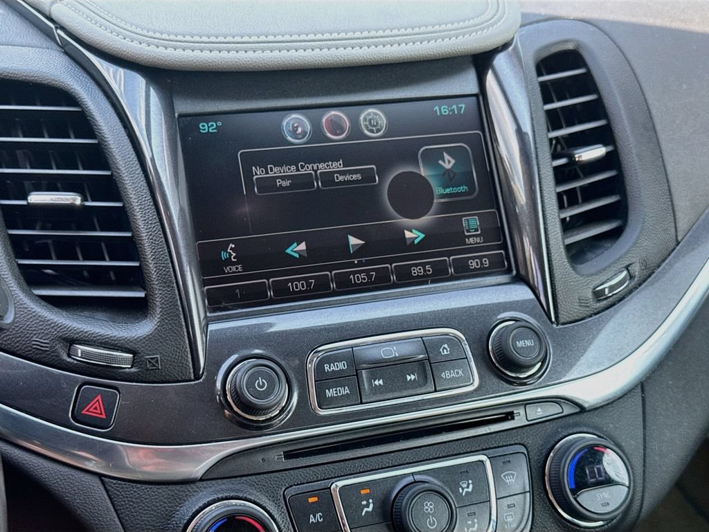 Used 2014 Chevrolet Impala LT w/ Convenience Package FWD image 16