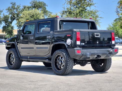 Used 2005 HUMMER H2 SUT w/ Preferred Equipment Group AWD/4WD image 3