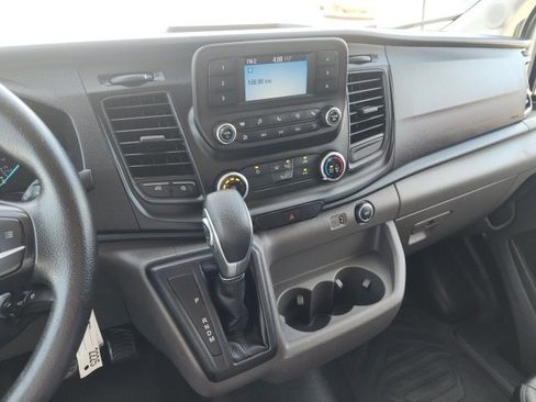 Used 2020 Ford Transit 250 Base image 19
