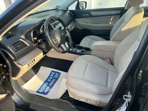 Used 2017 Subaru Legacy 2.5i Premium image 7