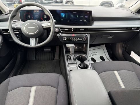 Certified 2025 Hyundai Sonata SE FWD image 22