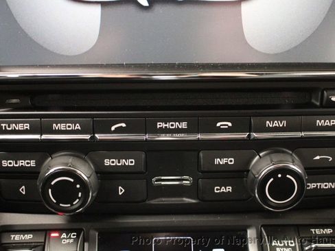 Used 2016 Porsche Cayman image 31