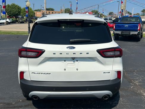 Used 2024 Ford Escape Platinum AWD/4WD image 6