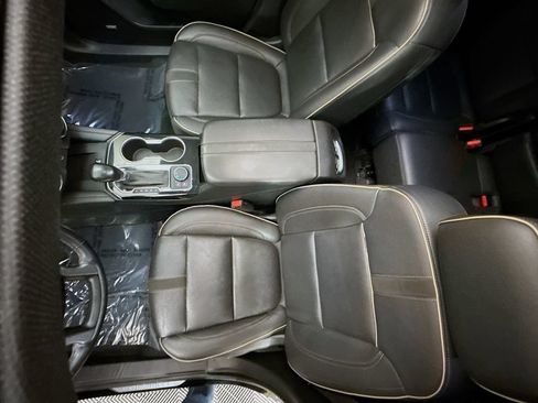 Used 2021 Chevrolet Blazer Premier w/ Driver Confidence II Package FWD image 24
