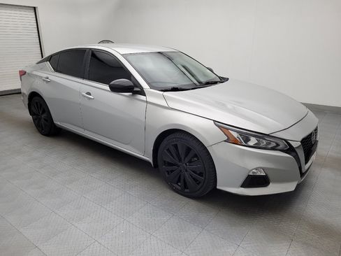 Used 2021 Nissan Altima 2.5 SR image 11