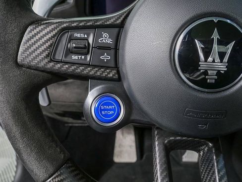 New 2024 Maserati MC20 Cielo image 11