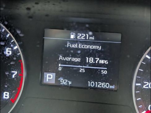 Used 2019 Kia Forte LXS FWD image 21