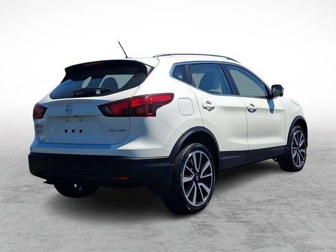 Used 2018 Nissan Rogue Sport SL AWD/4WD image 6