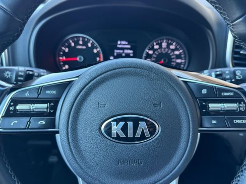Used 2020 Kia Sportage EX image 24