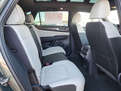 New 2026 Volkswagen Atlas Cross Sport SEL Premium R-Line image 14