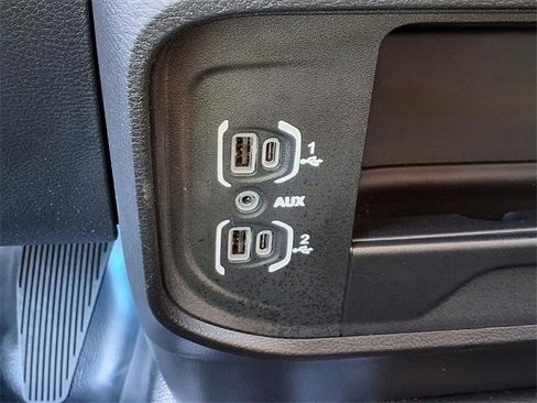 Used 2022 RAM 2500 Tradesman image 9