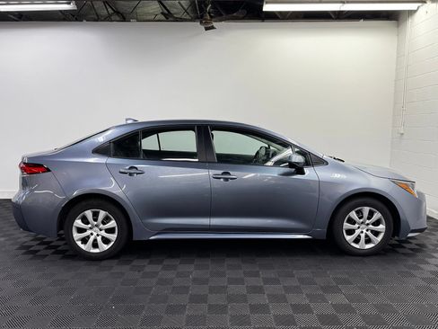 Used 2024 Toyota Corolla LE FWD image 4