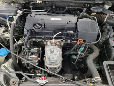 Used 2017 Honda Accord LX image 30