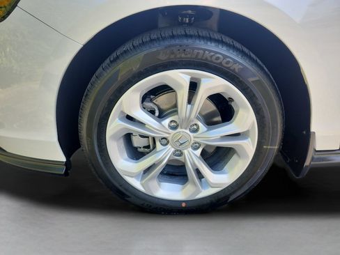 New 2026 Honda Accord LX image 35