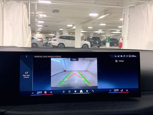 New 2026 BMW 330i xDrive Sedan w/ Premium Package image 19