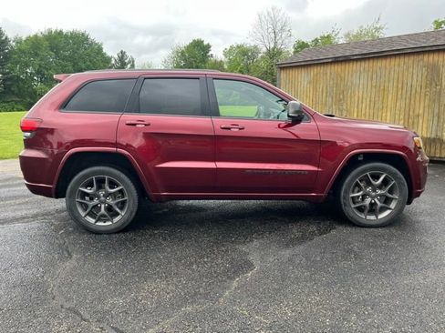 Used 2021 Jeep Grand Cherokee Limited w/ Quick Order Package 28K 80th AWD/4WD image 2