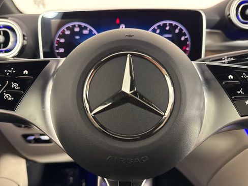 New 2026 Mercedes-Benz GLC 300 4MATIC image 34