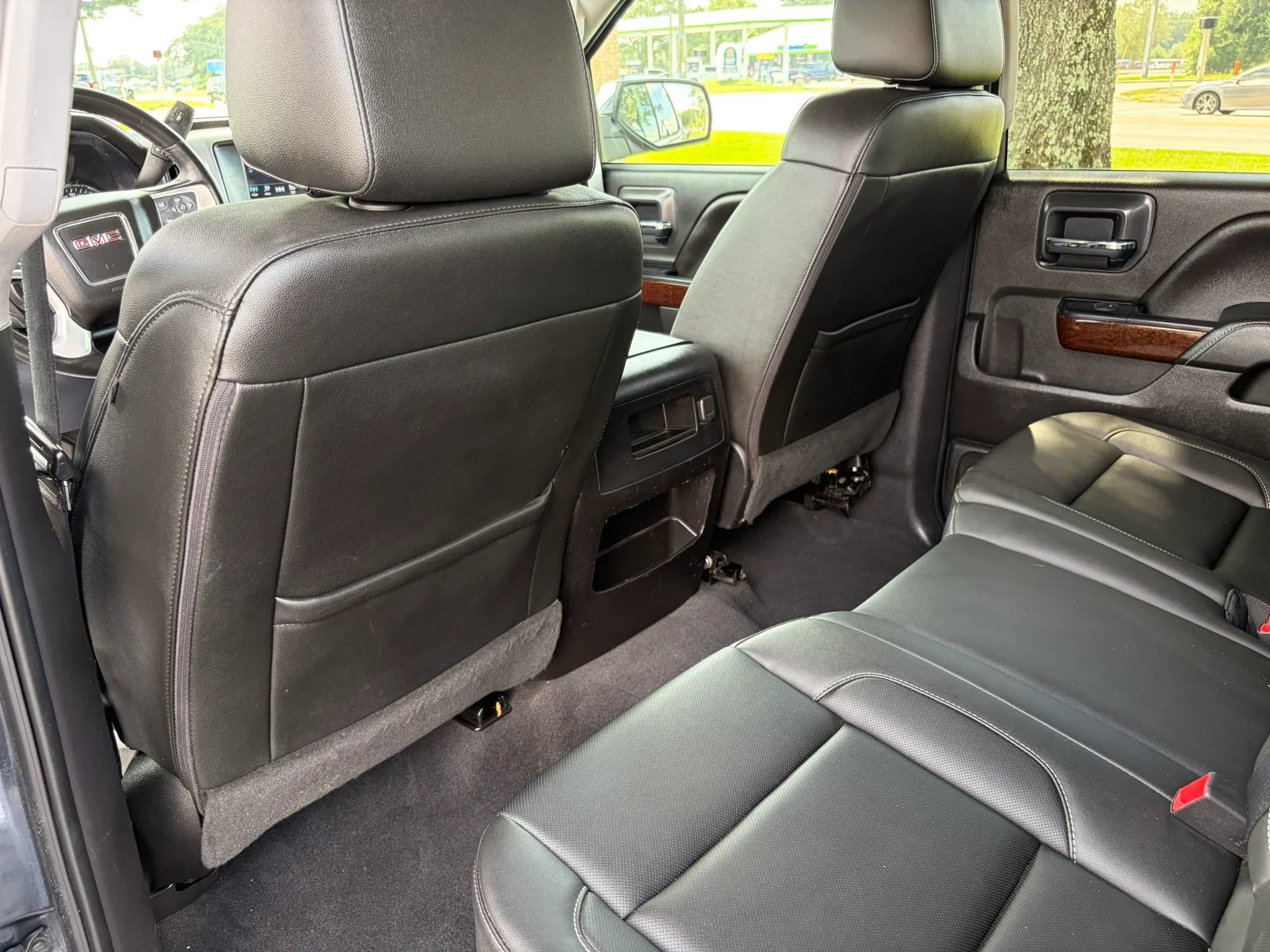 Used 2018 GMC Sierra 1500 SLT w/ Texas SLT Premium Package AWD/4WD image 16