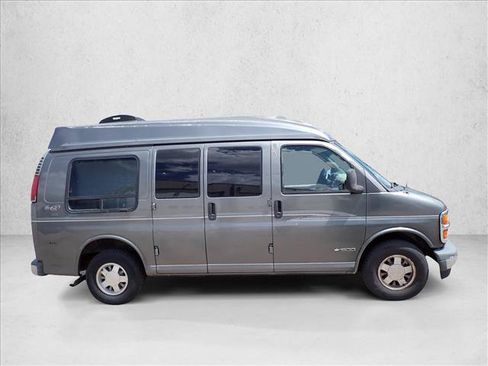 Used 1999 Chevrolet Express 1500 w/ Preferred Equipment Group RWD image 14