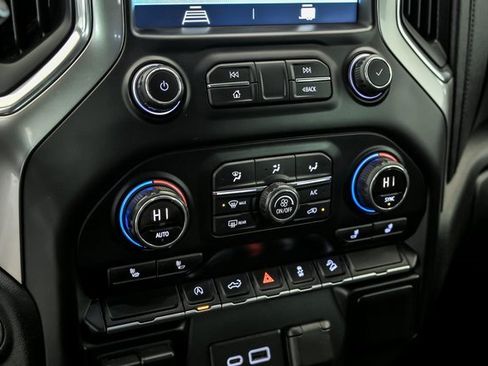 Used 2019 Chevrolet Silverado 1500 LT Trail Boss w/ Convenience Package image 21