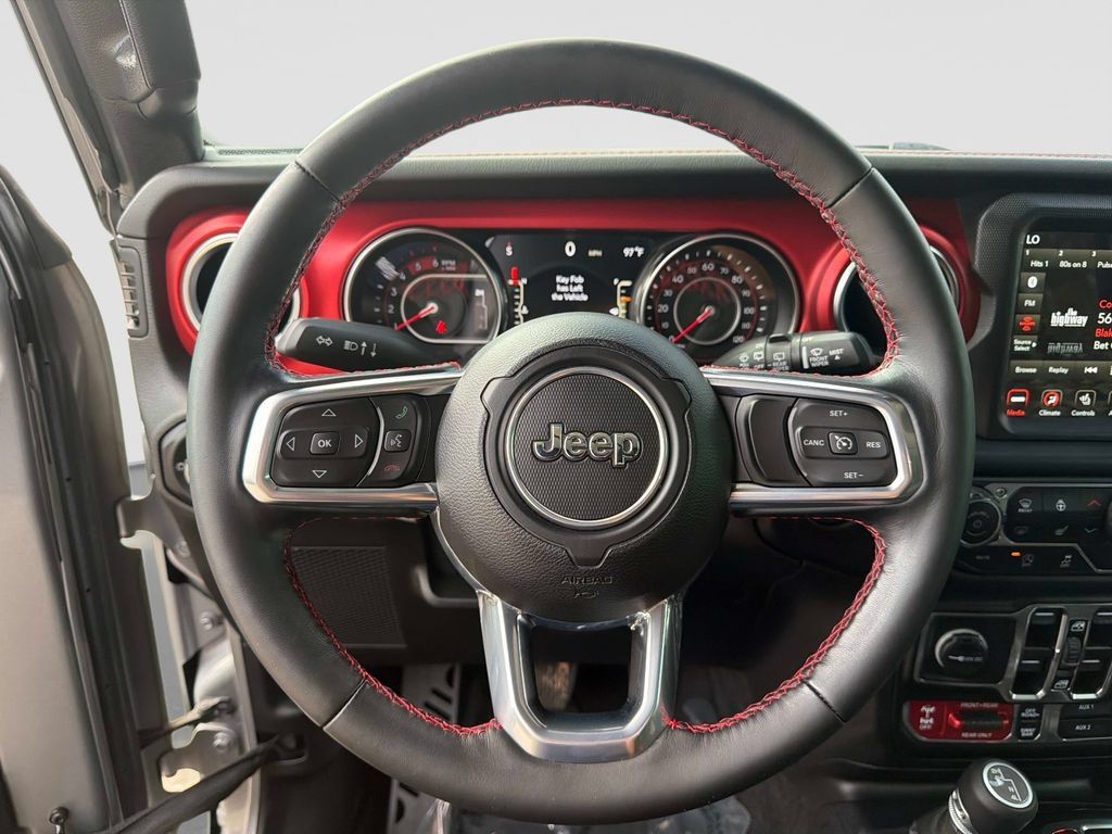 Used 2021 Jeep Wrangler Unlimited Rubicon AWD/4WD image 29